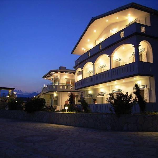 Gogas Palace Aparthotel Ammoudia Exteriör bild